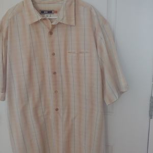 Quik Silver Mens button up shirt. XXL